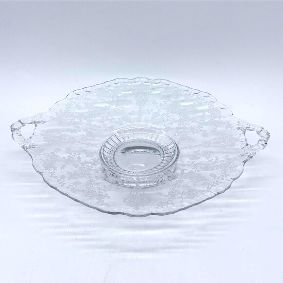 Cambridge Glass Rose Point Etch 2 Handled Low Footed Plate # 3900/131 Elegant - Picture 2 of 6